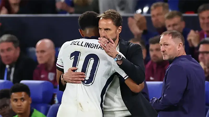 HLV Gareth Southgate gây ra nhiều tranh cãi ở đội tuyển Anh